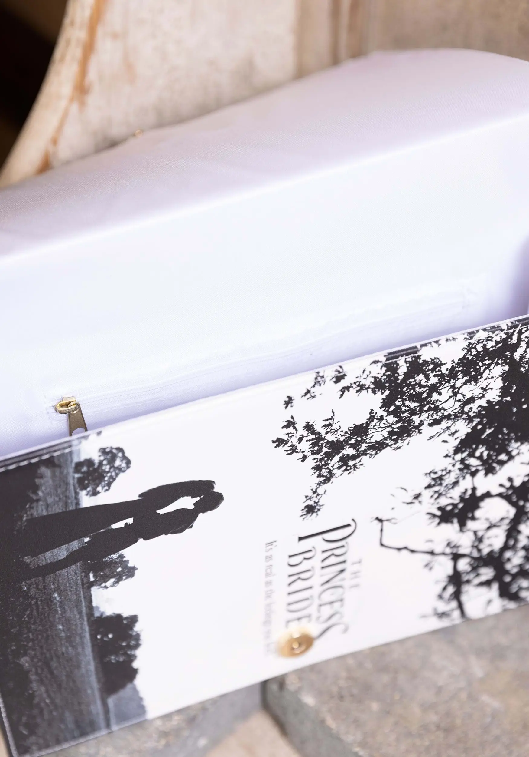 Shenzhen Daniel Bags & Cases Co. Ltd The Princess Bride Purse - Image 3