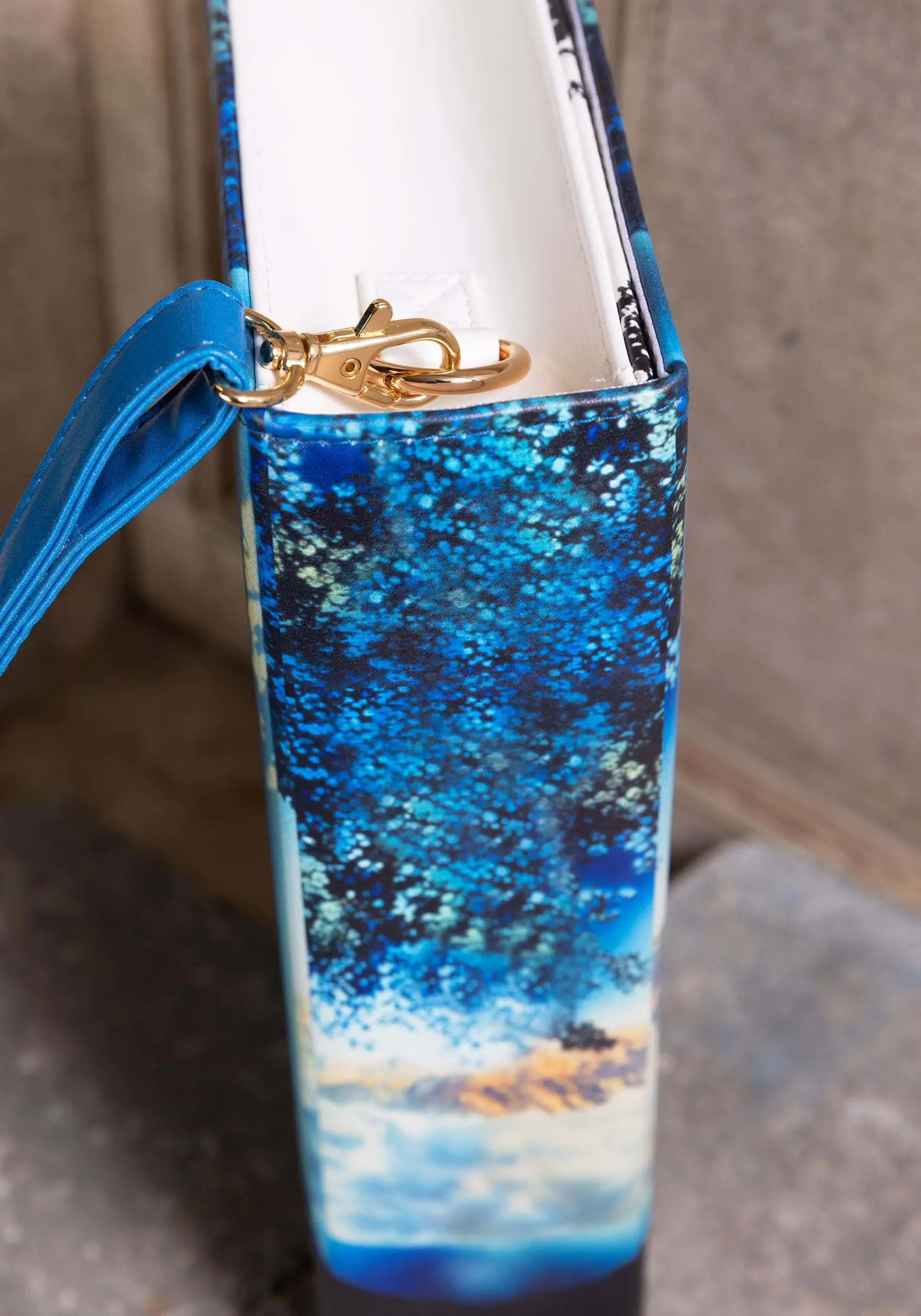 Shenzhen Daniel Bags & Cases Co. Ltd The Princess Bride Purse - Image 4